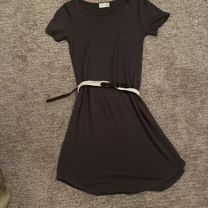 Aritzia dress xxs stretch t shirt dress dark grey mini Wilfred free, Aritzia